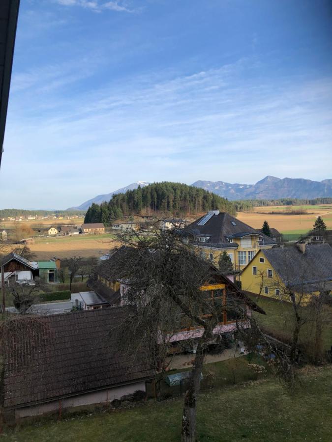 Pension Lipusch Sankt Veit im Jauntal エクステリア 写真